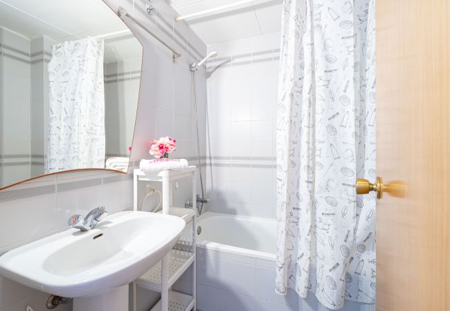 Estudio en Empuriabrava - 0110-MIAMI Estudio con vistas al mar Estudio en Empuriabrava - 0110-MIAMI Estudio con vistas al mar