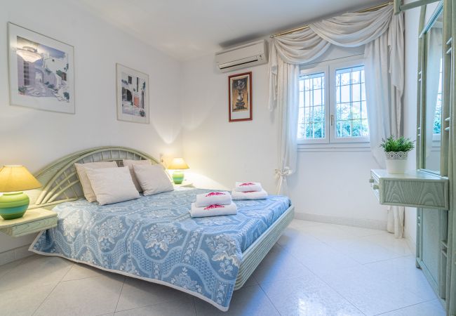 Villa en Empuriabrava - 0037-CAP RAS Casa al canal con piscina y amarre Villa en Empuriabrava - 0037-CAP RAS Casa al canal con piscina y amarre