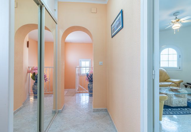 Villa en Empuriabrava - 0037-CAP RAS Casa al canal con piscina y amarre Villa en Empuriabrava - 0037-CAP RAS Casa al canal con piscina y amarre