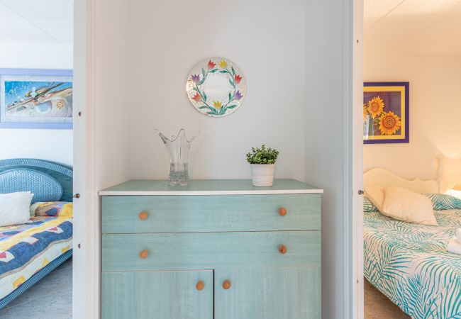 Villa en Empuriabrava - 0037-CAP RAS Casa al canal con piscina y amarre Villa en Empuriabrava - 0037-CAP RAS Casa al canal con piscina y amarre