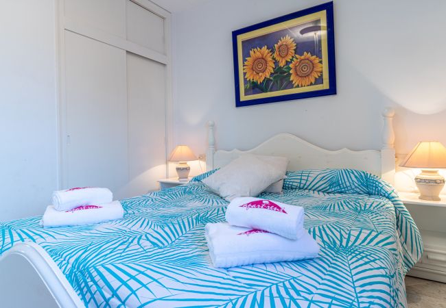 Villa en Empuriabrava - 0037-CAP RAS Casa al canal con piscina y amarre Villa en Empuriabrava - 0037-CAP RAS Casa al canal con piscina y amarre