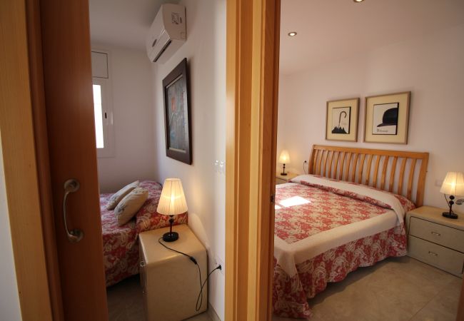 Villa en Empuriabrava - 0034-NOGUERA Casa con piscina pequeña Villa en Empuriabrava - 0034-NOGUERA Casa con piscina pequeña