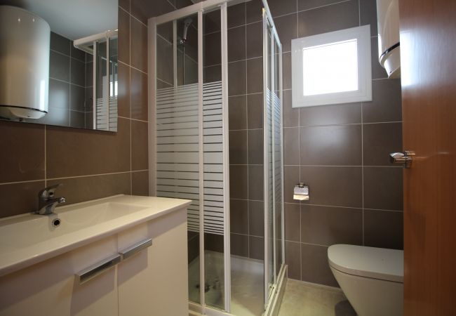 Villa en Empuriabrava - 0034-NOGUERA Casa con piscina pequeña Villa en Empuriabrava - 0034-NOGUERA Casa con piscina pequeña