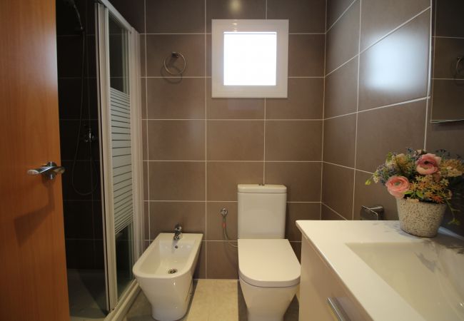 Villa en Empuriabrava - 0034-NOGUERA Casa con piscina pequeña Villa en Empuriabrava - 0034-NOGUERA Casa con piscina pequeña