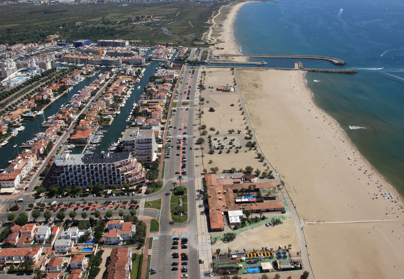 Apartamento en Empuriabrava - 0163-PORT SALINS Apartamento con vista al canal