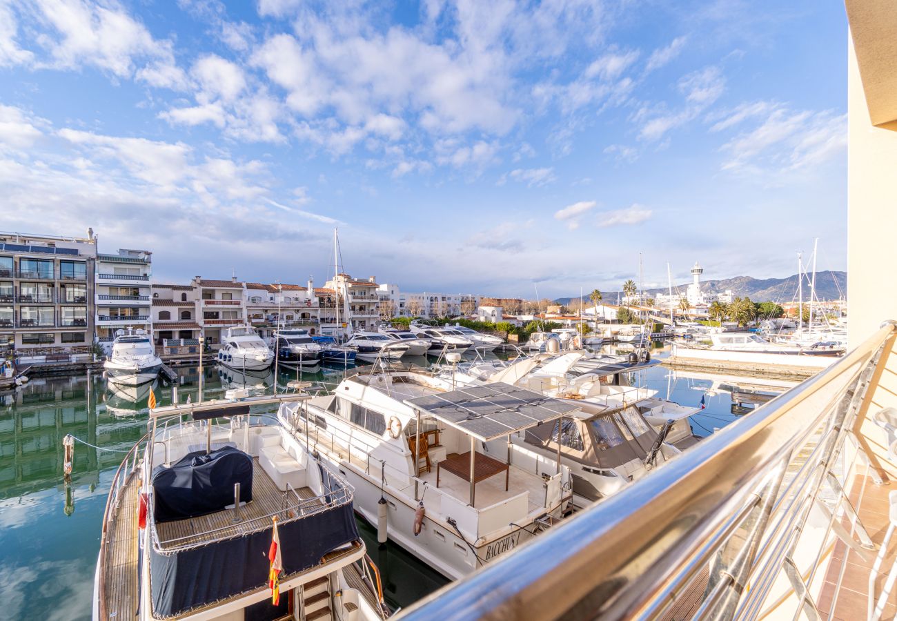 Apartamento en Empuriabrava - 0163-PORT SALINS Apartamento con vista al canal