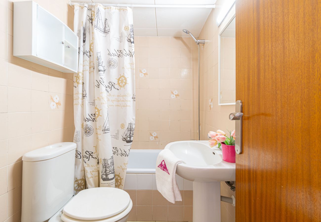 Apartamento en Empuriabrava - 0102-KARINA Apartamento con vistas al mar