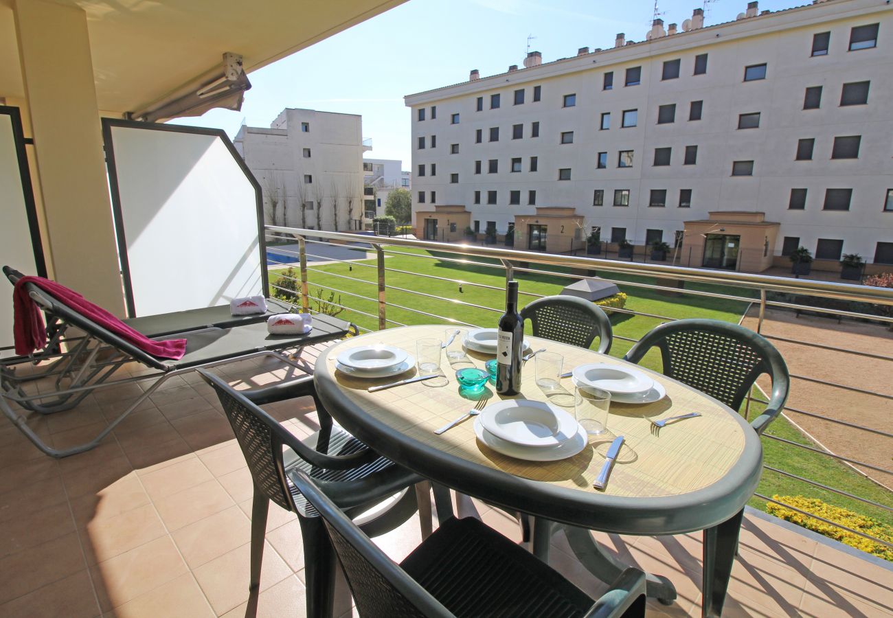 Apartamento en Rosas / Roses - 8010-MIL.LENI Apartamento con piscina comunitaria y parking