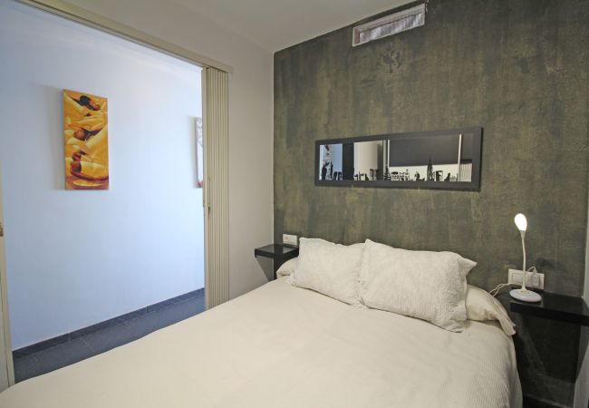 Estudio en Empuriabrava - 0115-MANHATTAN Estudio con vistas al mar Estudio en Empuriabrava - 0115-MANHATTAN Estudio con vistas al mar