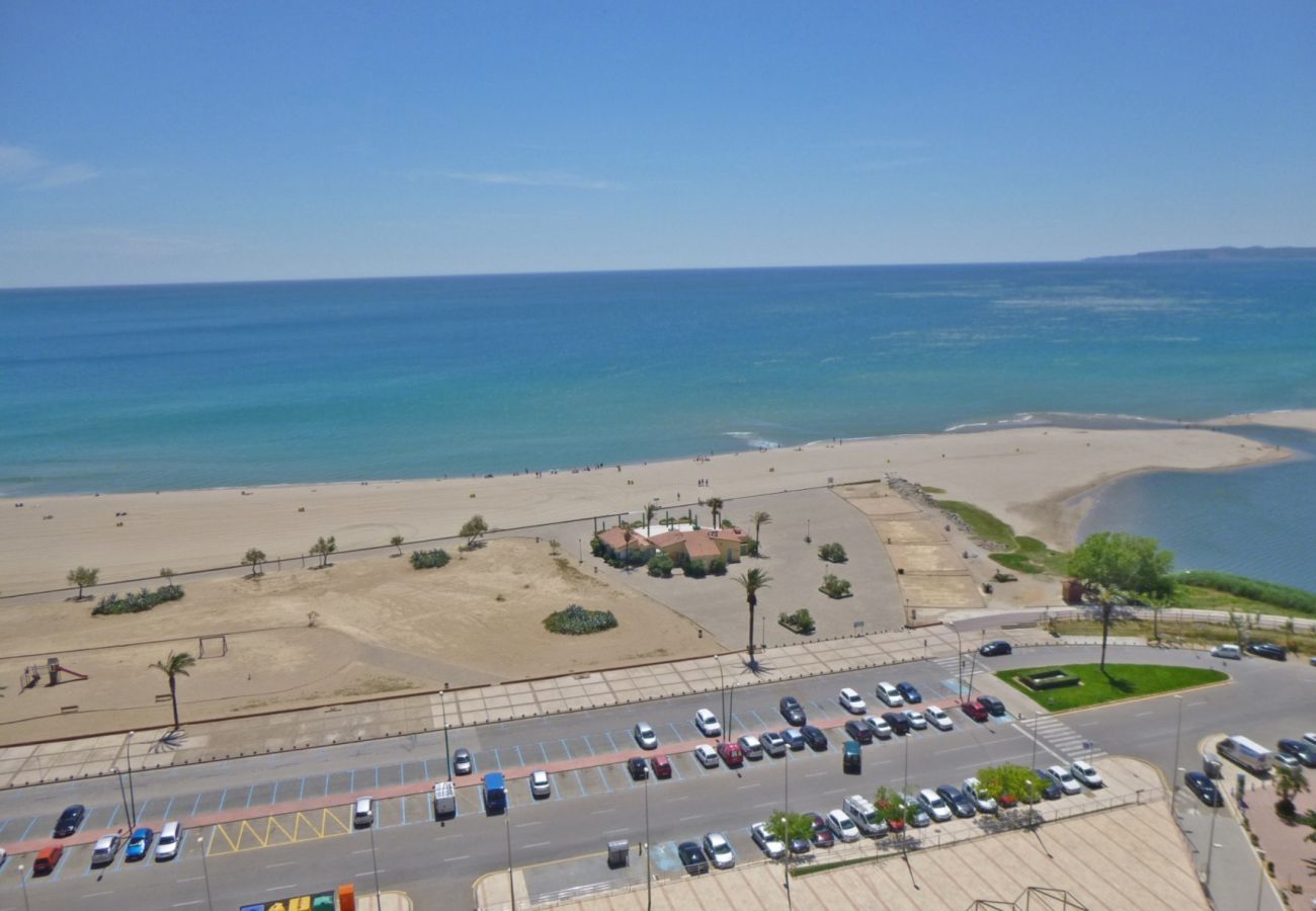 Estudio en Empuriabrava - 0115-MANHATTAN Estudio con vistas al mar