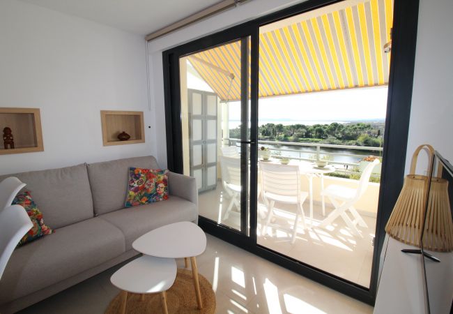 Apartamento en Empuriabrava - 0116-MUGA PARK Apartamento con vista al rio y al mar Apartamento en Empuriabrava - 0116-MUGA PARK Apartamento con vista al rio y al mar