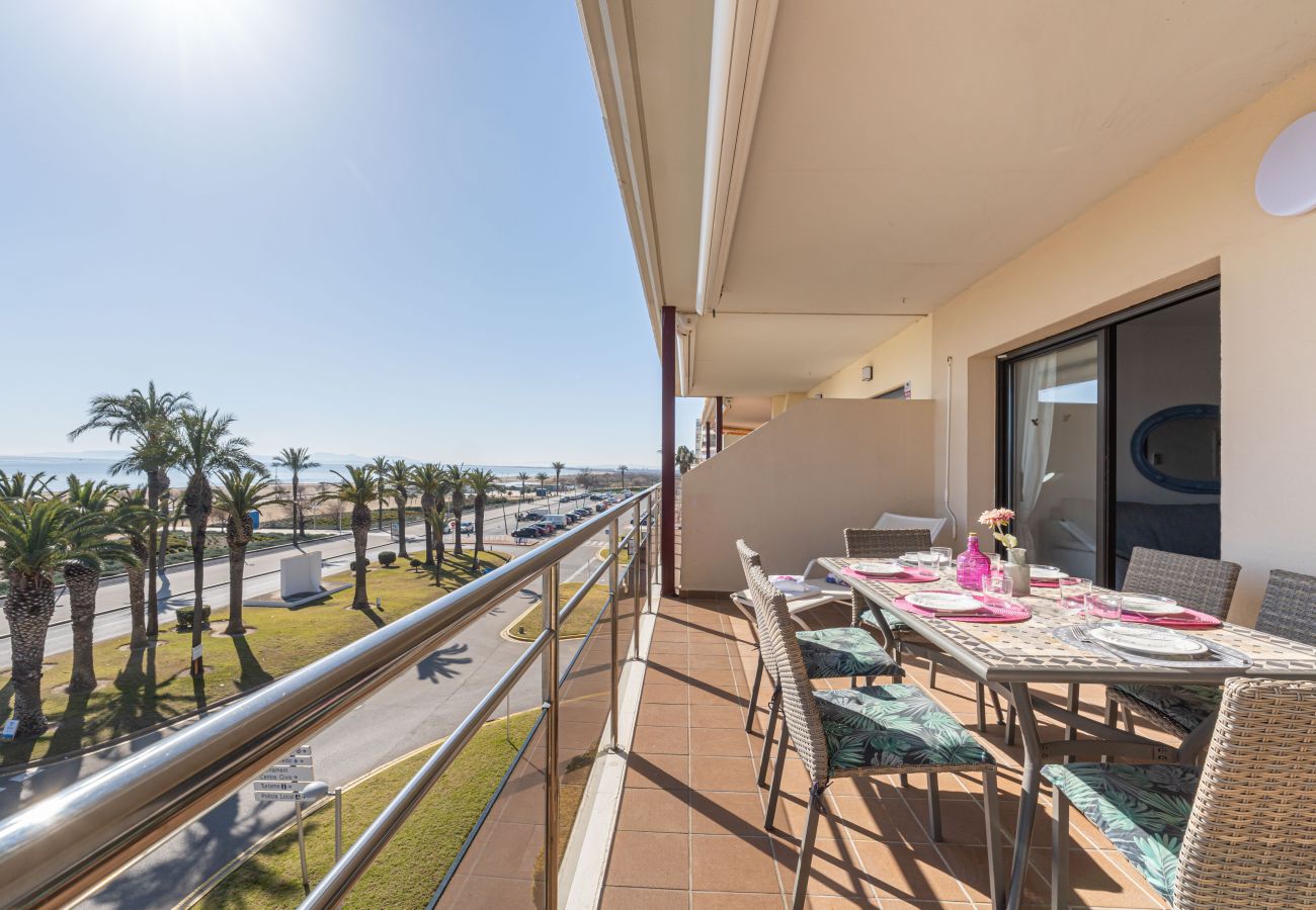 Apartamento en Empuriabrava - 0085-MIRABLAU Apartamento con vista al mar