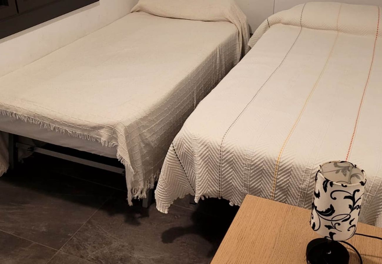 Villa en Empuriabrava - 0130-MONTGRI Casa con piscina privada 