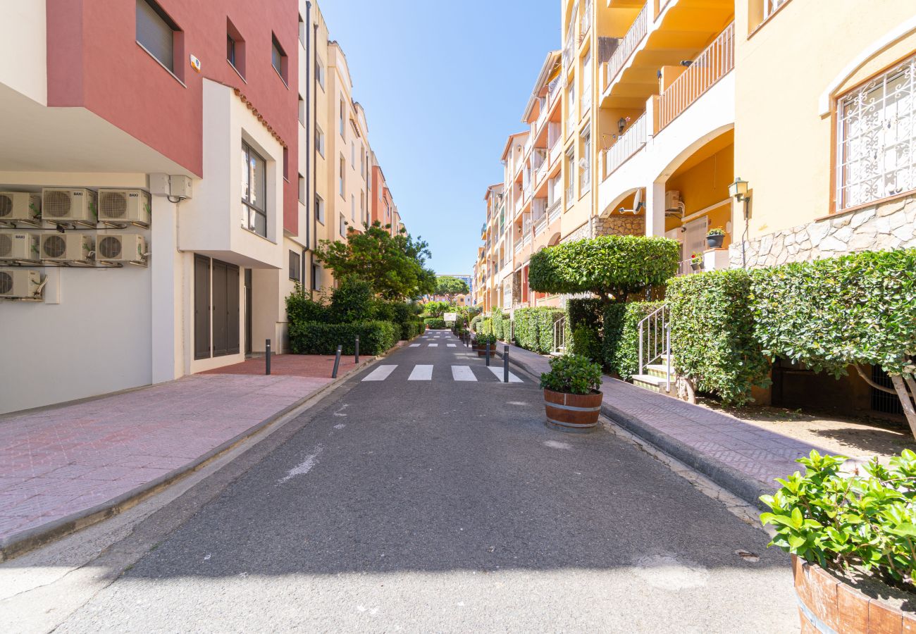 Apartamento en Empuriabrava - 0064-GRAN RESERVA Apartamento cerca de la playa