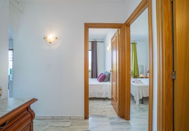 Apartament en Empuriabrava - 0148-PORT DUCAL Apartament amb terrassa, vista al mar i wifi Apartament en Empuriabrava - 0148-PORT DUCAL Apartament amb terrassa, vista al mar i wifi