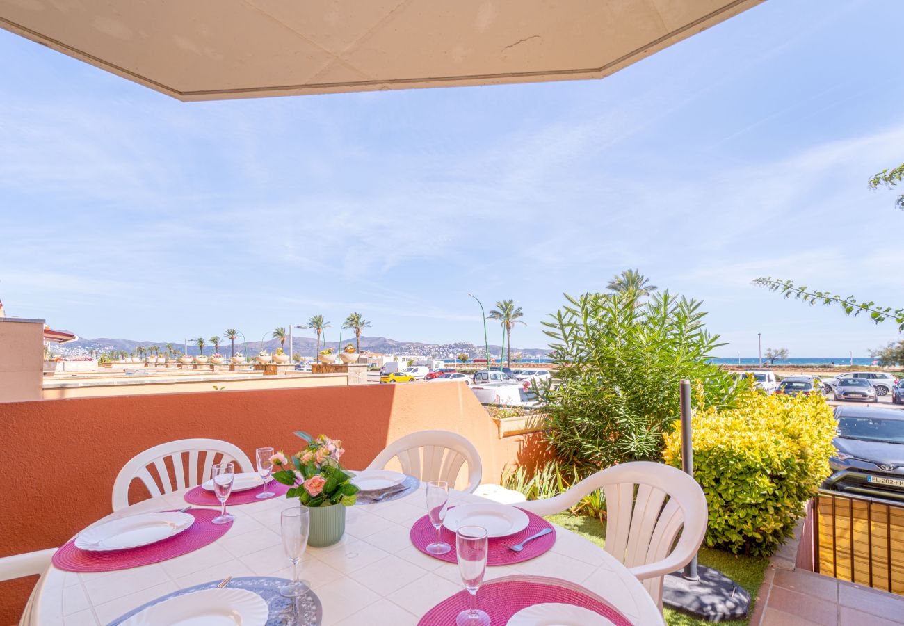 Apartament en Empuriabrava - 0087-MIRABLAU Apartament davant de la platja