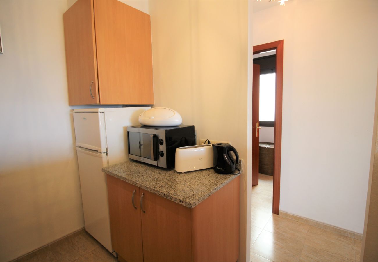 Apartament en Empuriabrava - 0090-MIRABLAU Apartament amb vista al mar 