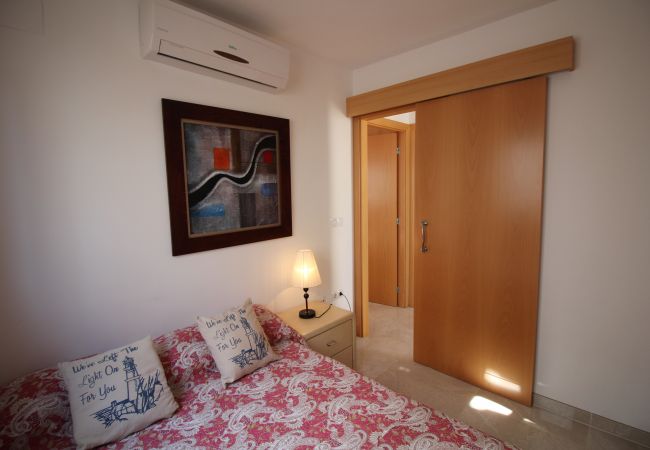 Vil.la en Empuriabrava - 0034-NOGUERA Casa amb piscina petita Vil.la en Empuriabrava - 0034-NOGUERA Casa amb piscina petita