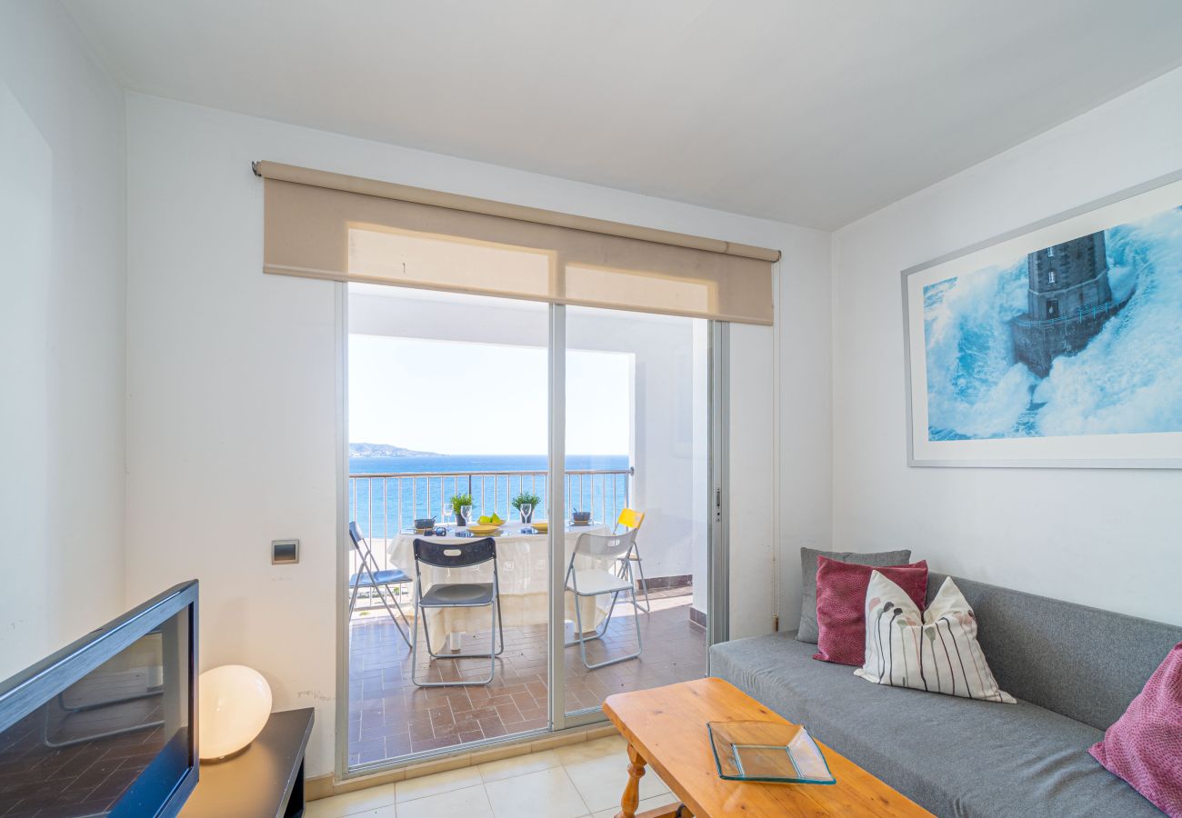 Apartament en Empuriabrava - 0102-KARINA Apartament amb vistes al mar