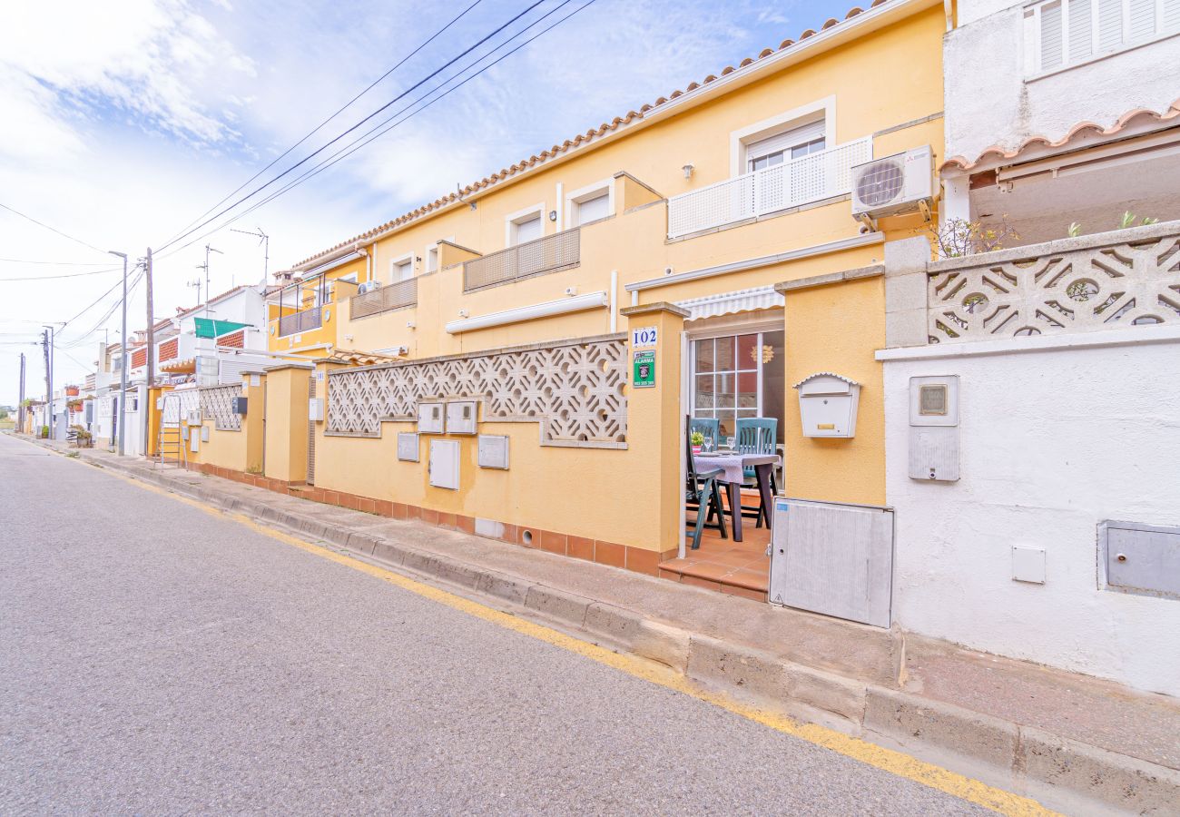 Vil.la en Empuriabrava - 0152-PUIGMAL Casa moderna per a 6 persones