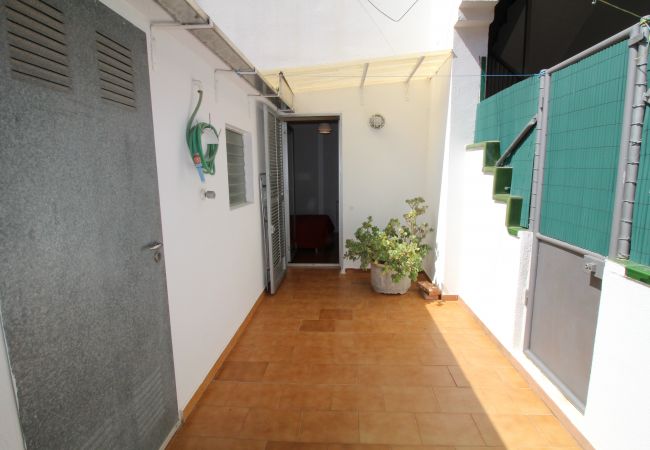 Apartament en Empuriabrava - 0158-PATTAYA Apartament amb 2 dormitoris, terrassa i garatge