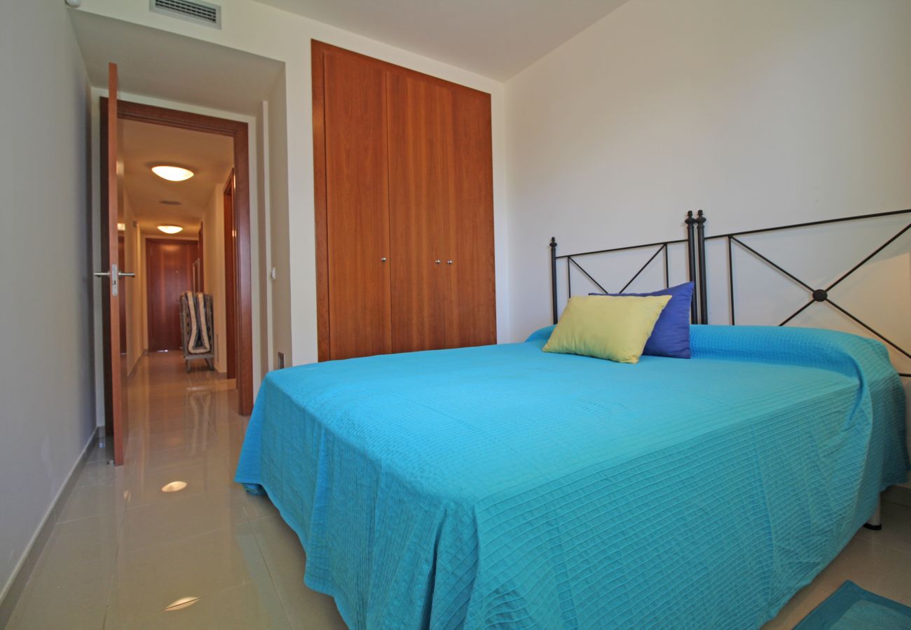 Apartament en Rosas / Roses - 8010-MIL.LENI Apartament amb piscina comunitària i pàrquing