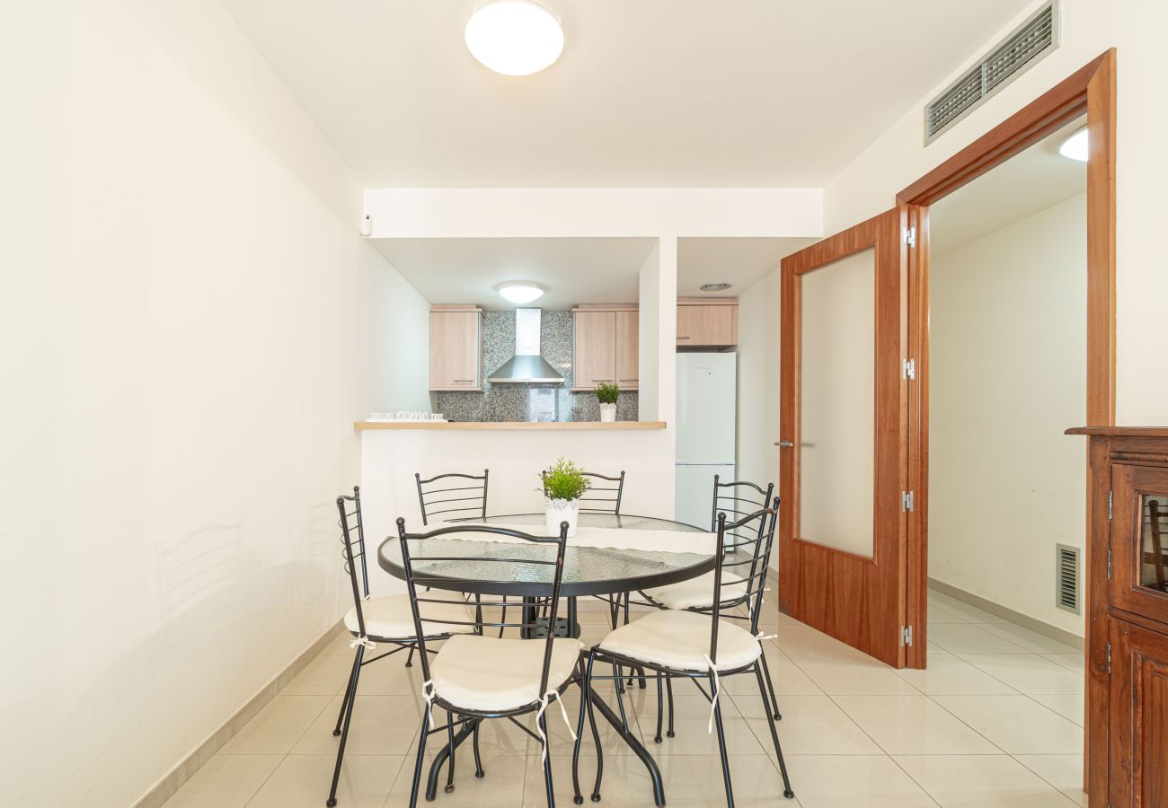 Apartament en Rosas / Roses - 8010-MIL.LENI Apartament amb piscina comunitària i pàrquing