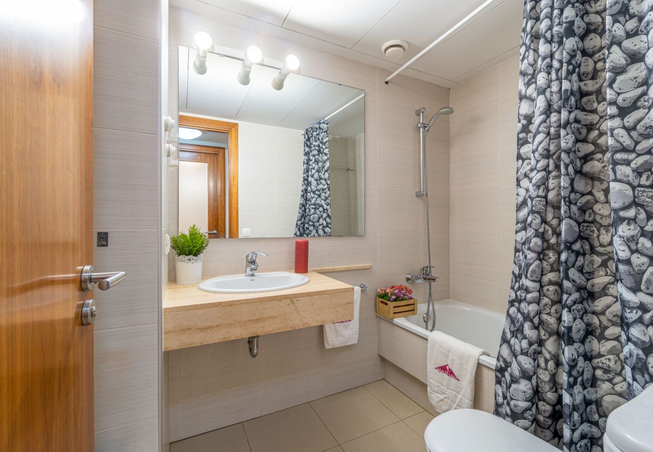 Apartament en Rosas / Roses - 8010-MIL.LENI Apartament amb piscina comunitària i pàrquing