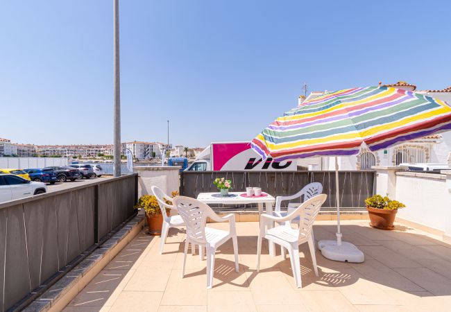 Vil.la en Empuriabrava - 0191-SANT MAURICI Casa amb piscina privada Vil.la en Empuriabrava - 0191-SANT MAURICI Casa amb piscina privada