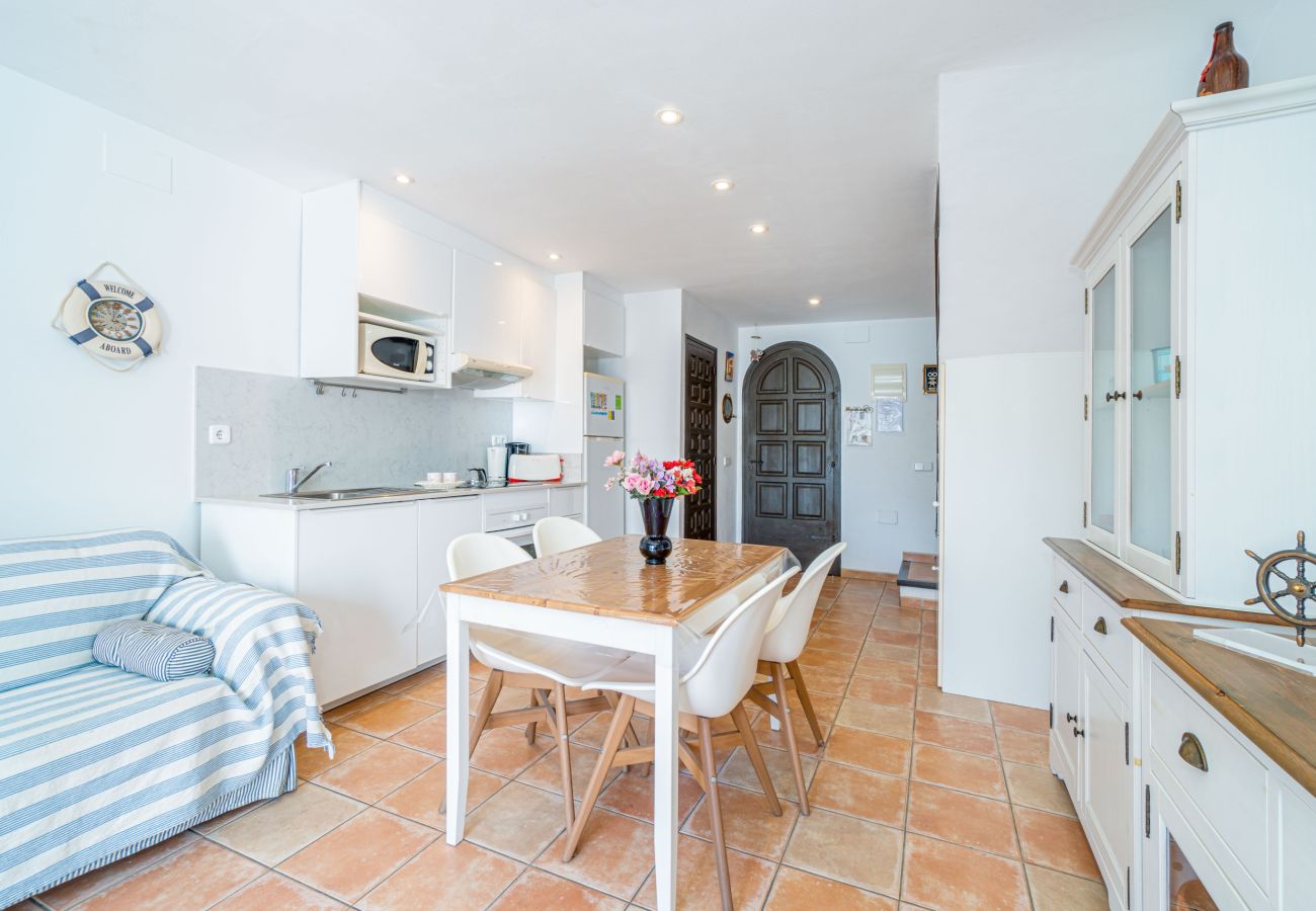 Vil.la en Empuriabrava - 0151-ILLA CARTAGO Casa al canal tipus pescador 