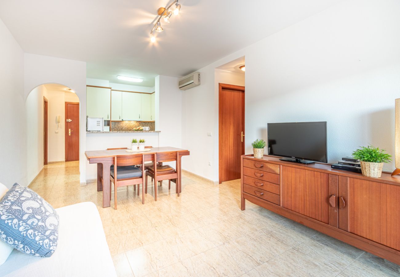 Apartament en Empuriabrava - 0088-MIRABLAU Apartament amb vistes laterals a la platja