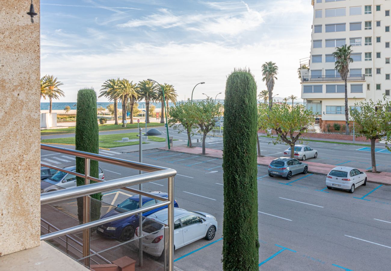 Apartament en Empuriabrava - 0089-MIRABLAU Apartament amb vistes laterals a la platja