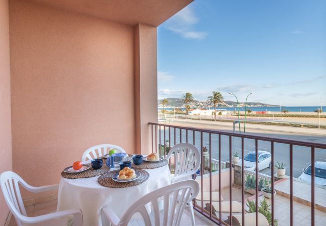 Apartament en Empuriabrava - 0090-MARENOSTRUM Apartament davant de la mar