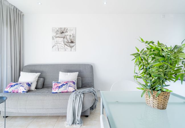 Ferienwohnung in Empuriabrava - 0015-BAHIA Appartement direkt am Strand mit WLAN Ferienwohnung in Empuriabrava - 0015-BAHIA Appartement direkt am Strand mit WLAN