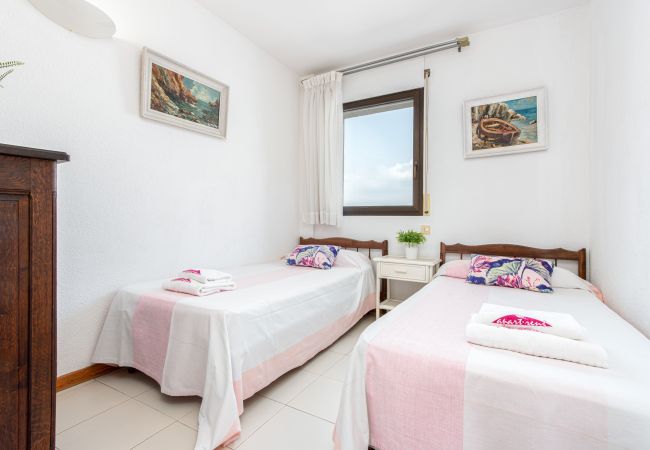 Ferienwohnung in Empuriabrava - 0161-PORT GREC Appartement mit WLAN, Kanal und Meerblick Ferienwohnung in Empuriabrava - 0161-PORT GREC Appartement mit WLAN, Kanal und Meerblick