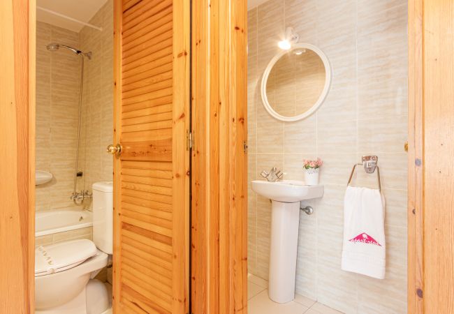 Ferienwohnung in Empuriabrava - 0161-PORT GREC Appartement mit WLAN, Kanal und Meerblick Ferienwohnung in Empuriabrava - 0161-PORT GREC Appartement mit WLAN, Kanal und Meerblick