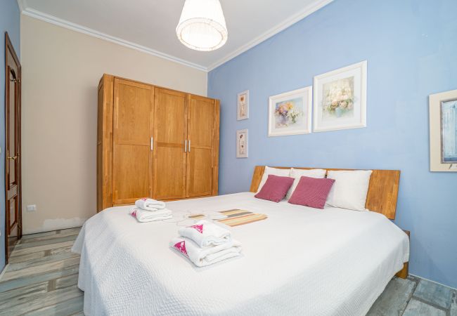 Villa in Empuriabrava - 0125-MONTGRI Haus mit Privatpool und WLAN Villa in Empuriabrava - 0125-MONTGRI Haus mit Privatpool und WLAN