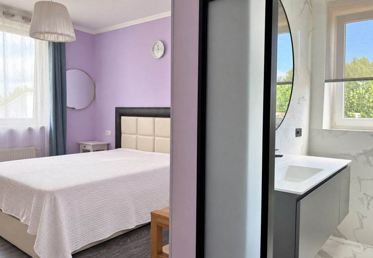 Villa in Empuriabrava - 0125-MONTGRI Haus mit Privatpool und WLAN