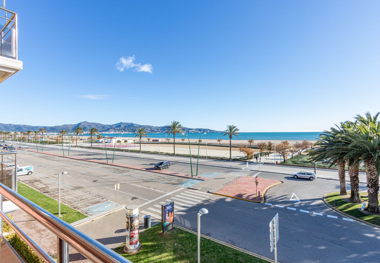 Ferienwohnung in Empuriabrava - 0090-MIRABLAU Appartement mit Meerblick 