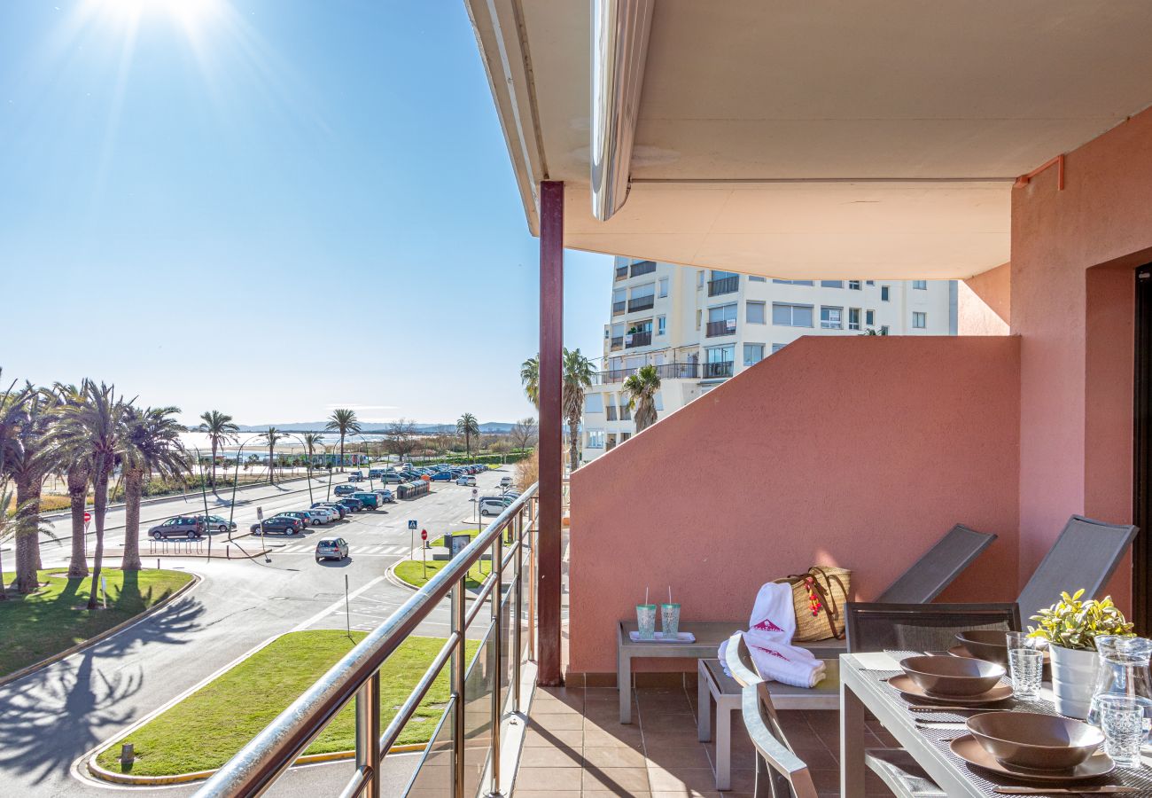 Ferienwohnung in Empuriabrava - 0090-MIRABLAU Appartement mit Meerblick 