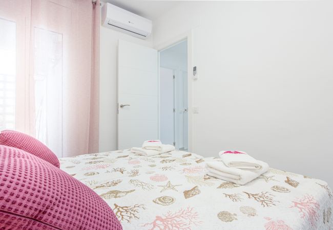 Ferienwohnung in Empuriabrava - 0076-GRAN RESERVA Renovierte Appartement direkt am Strand