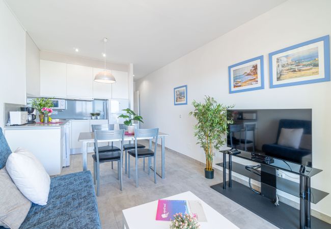 Ferienwohnung in Empuriabrava - 0016-BAHIA Appartement direkt am Strand mit WLAN Ferienwohnung in Empuriabrava - 0016-BAHIA Appartement direkt am Strand mit WLAN