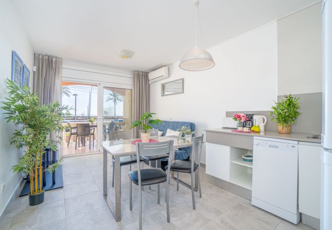 Ferienwohnung in Empuriabrava - 0016-BAHIA Appartement direkt am Strand mit WLAN Ferienwohnung in Empuriabrava - 0016-BAHIA Appartement direkt am Strand mit WLAN