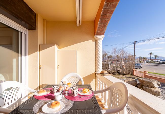 Ferienwohnung in Empuriabrava - 0017-BAHIA Appartement direkt am Strand mit WLAN Ferienwohnung in Empuriabrava - 0017-BAHIA Appartement direkt am Strand mit WLAN