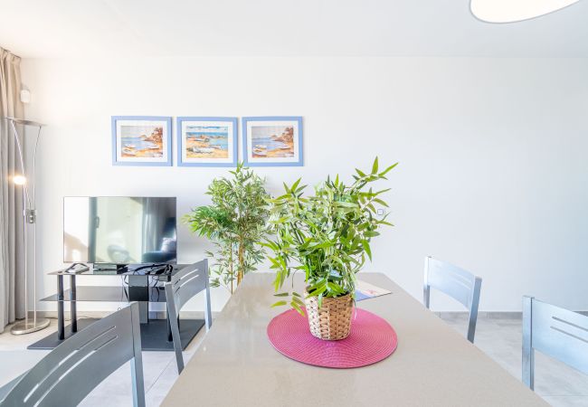 Ferienwohnung in Empuriabrava - 0017-BAHIA Appartement direkt am Strand mit WLAN Ferienwohnung in Empuriabrava - 0017-BAHIA Appartement direkt am Strand mit WLAN