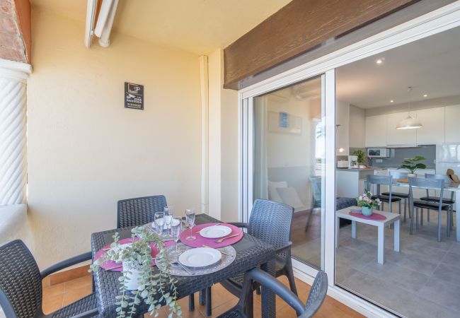 Ferienwohnung in Empuriabrava - 0018-BAHIA Appartement direkt am Strand mit WLAN Ferienwohnung in Empuriabrava - 0018-BAHIA Appartement direkt am Strand mit WLAN