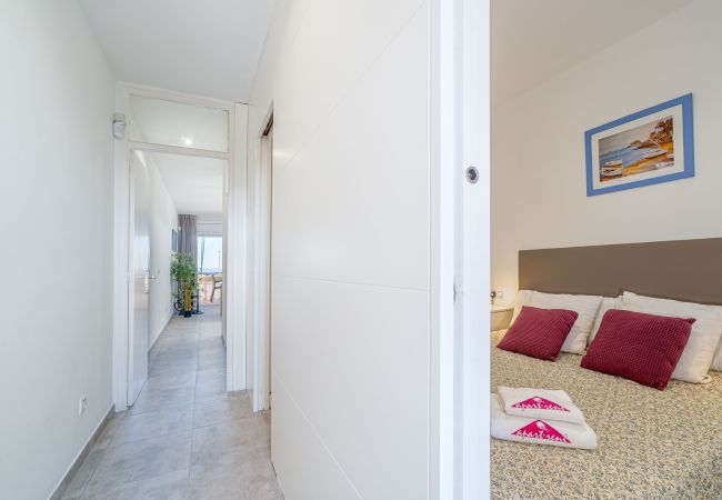Ferienwohnung in Empuriabrava - 0018-BAHIA Appartement direkt am Strand mit WLAN Ferienwohnung in Empuriabrava - 0018-BAHIA Appartement direkt am Strand mit WLAN