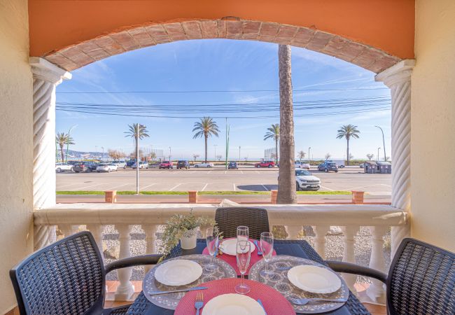 Ferienwohnung in Empuriabrava - 0018-BAHIA Appartement direkt am Strand mit WLAN Ferienwohnung in Empuriabrava - 0018-BAHIA Appartement direkt am Strand mit WLAN