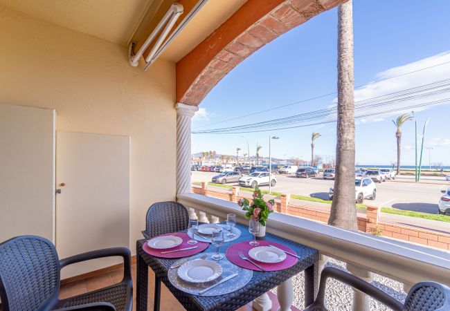Ferienwohnung in Empuriabrava - 0019-BAHIA Appartement direkt am Strand mit WLAN Ferienwohnung in Empuriabrava - 0019-BAHIA Appartement direkt am Strand mit WLAN