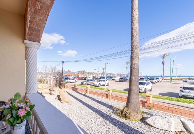 Ferienwohnung in Empuriabrava - 0019-BAHIA Appartement direkt am Strand mit WLAN Ferienwohnung in Empuriabrava - 0019-BAHIA Appartement direkt am Strand mit WLAN